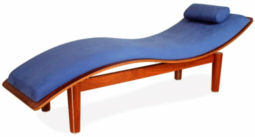 Silhouette Chaise Blue Angle