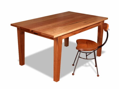 Subi Centro Dining Table