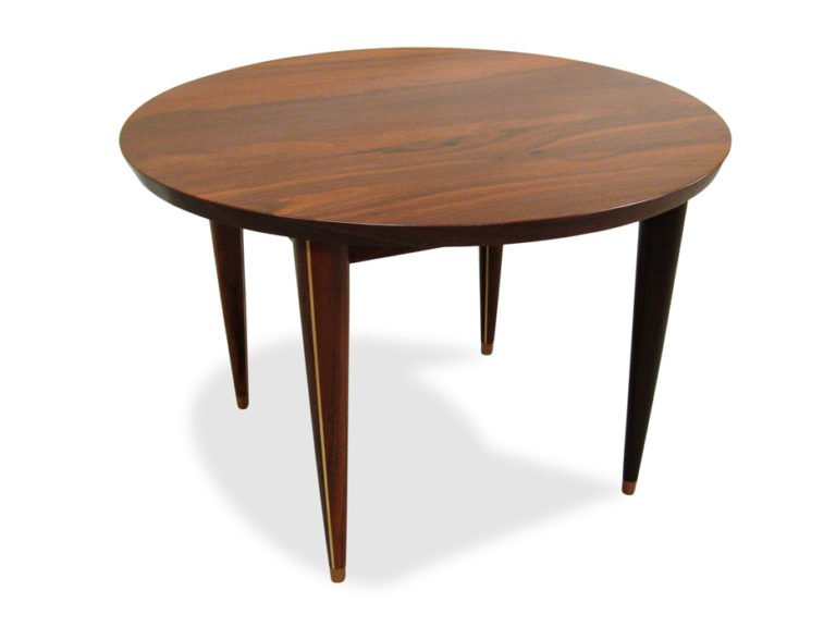 Silhouette-Round-Jarrah-Dining-Table-top