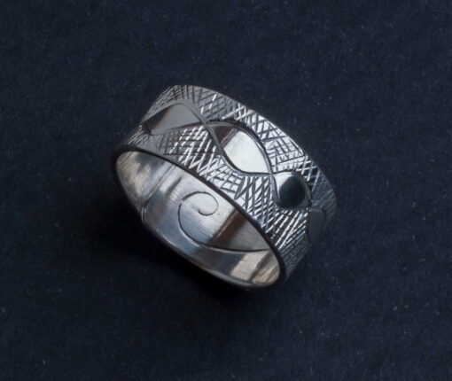 Emma Cotton Etched Carve Ring