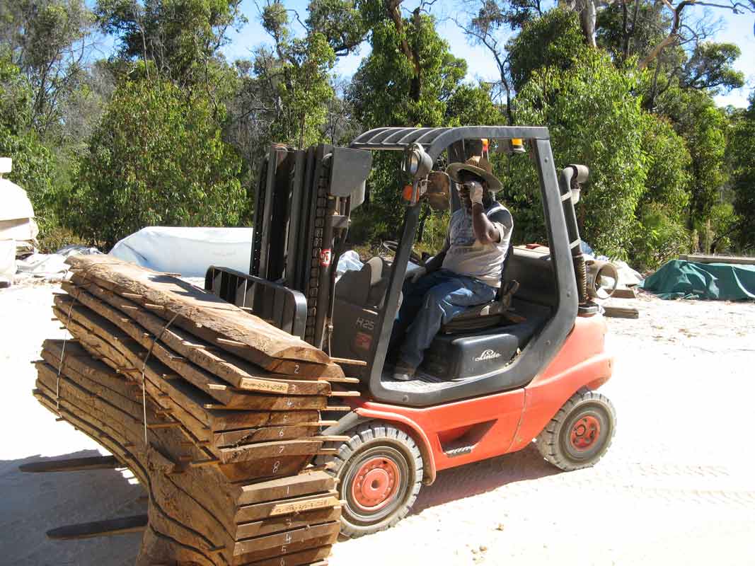 5 Filigree Bed In The Making Finding Timber