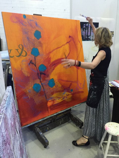 Wendy Arnold Studio Shot 5