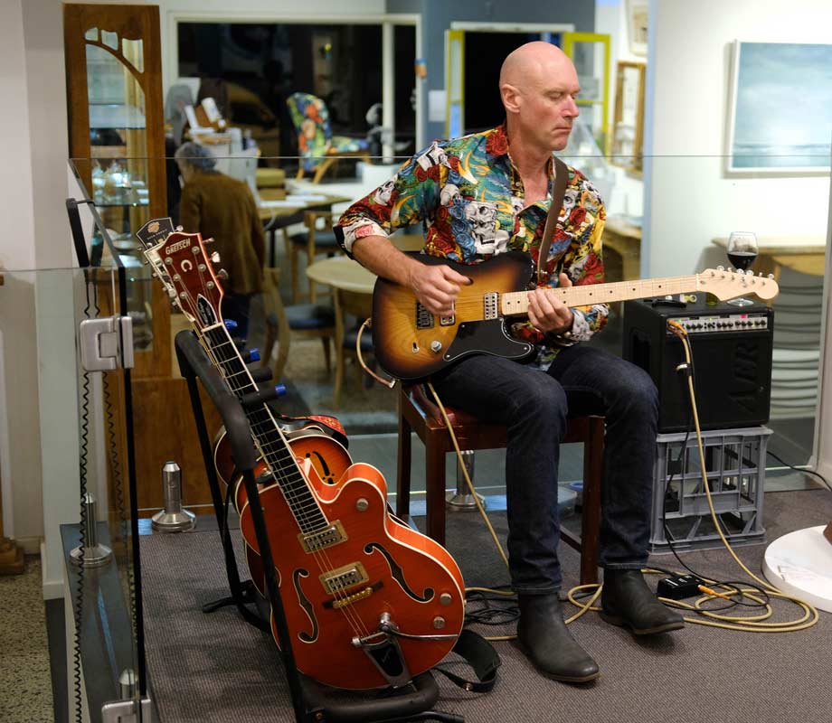 Graeme Dickinson Musician Live At Jahroc Galleries