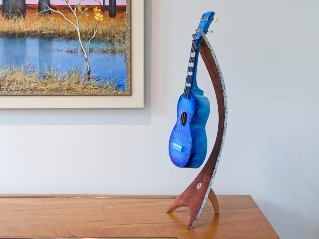 Get Uked Artistic Ukulele Stand