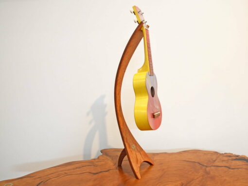 Get Uked Artistic Ukulele Stand Sheoak Front