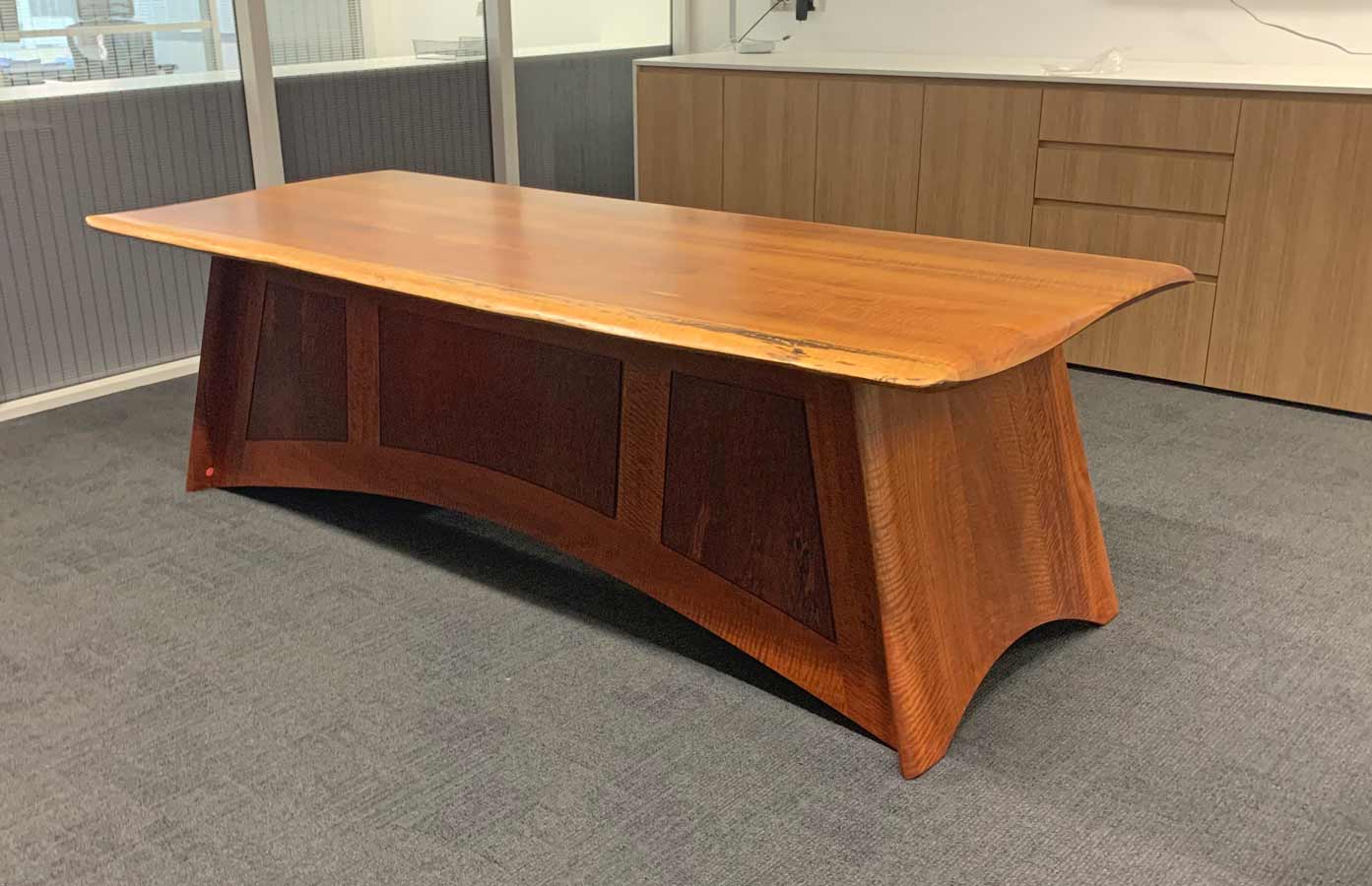 Resale Spock Office Desk
